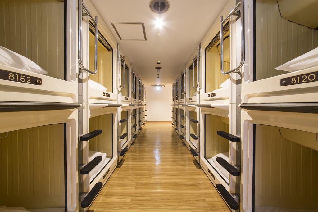 Shinjuku Kuyakusho-Mae Capsule Hotel Tóquio Exterior foto